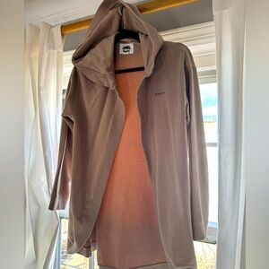 Women’s Roots open sweater